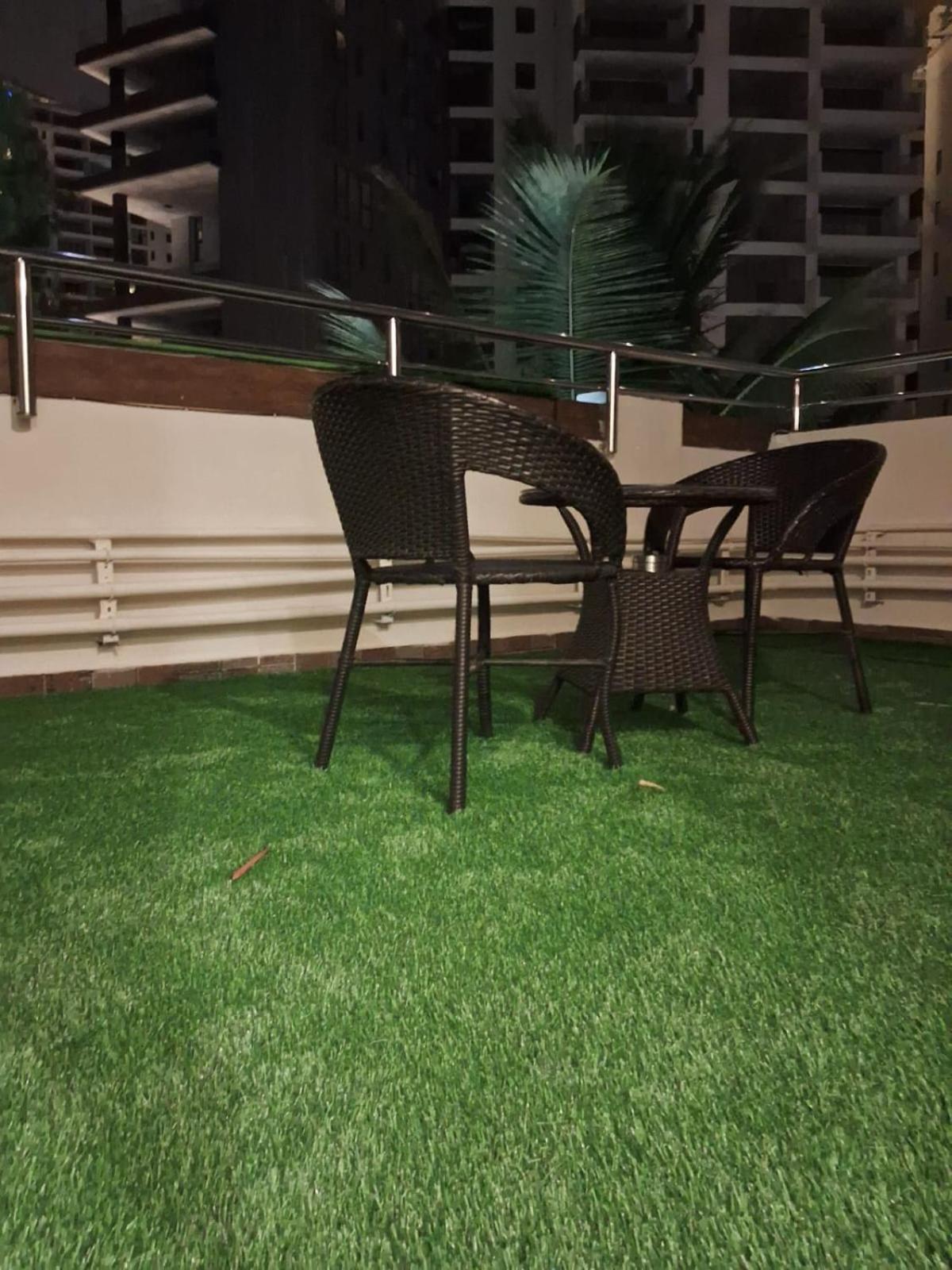 Address 24 Inn Bangalore Luaran gambar