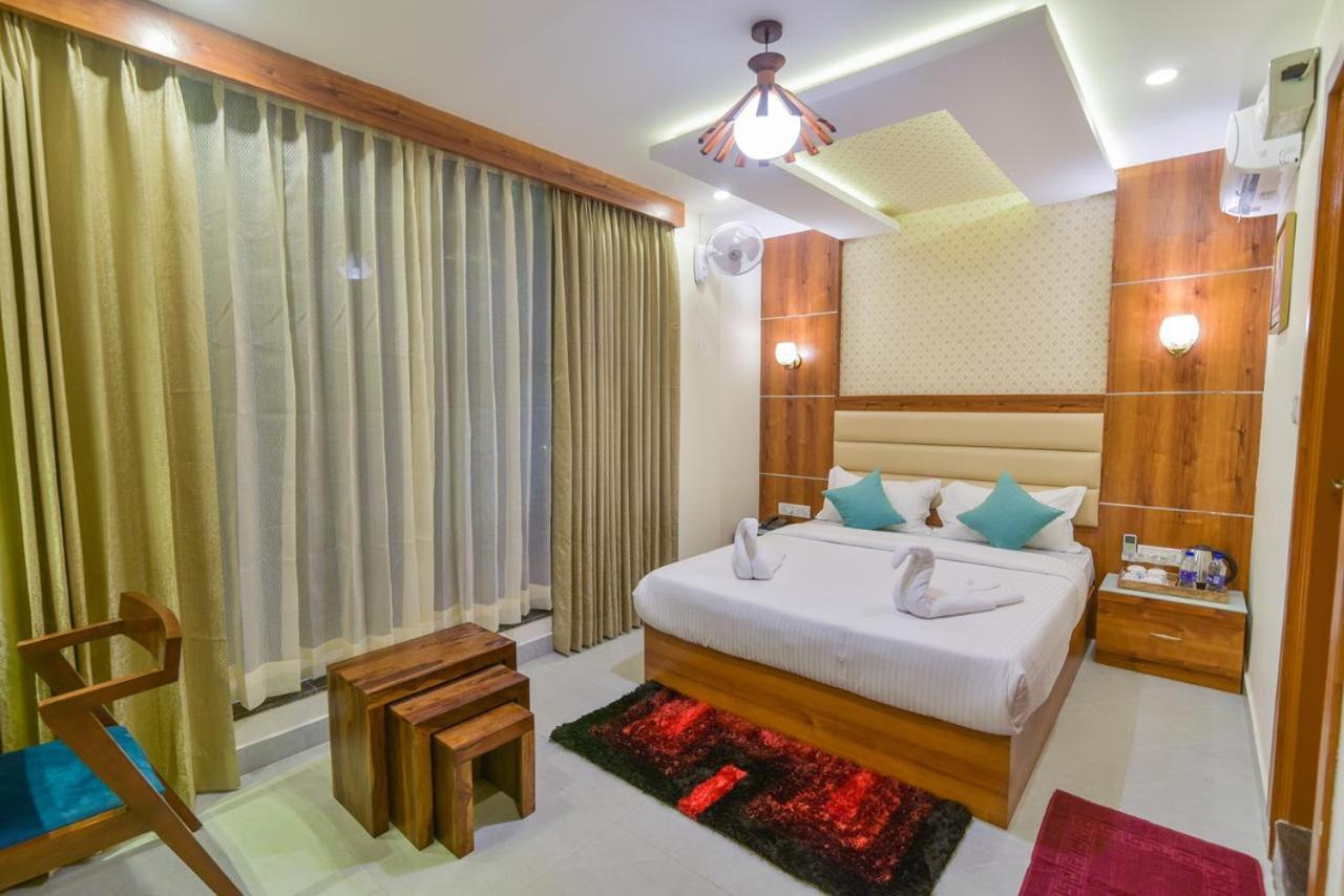 Address 24 Inn Bangalore Luaran gambar